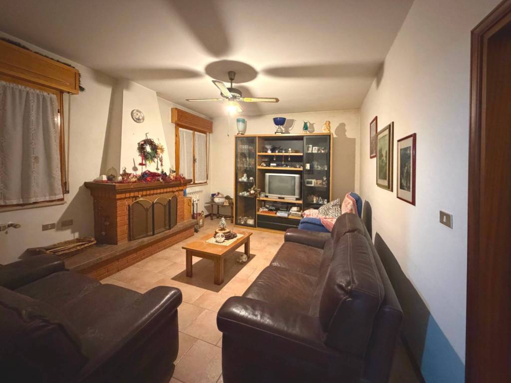 casa indipendente in vendita a Tresignana in zona Formignana
