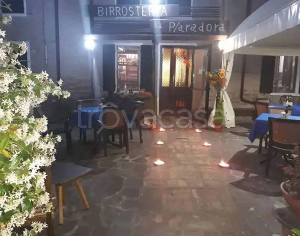 casa indipendente in vendita a Tresignana