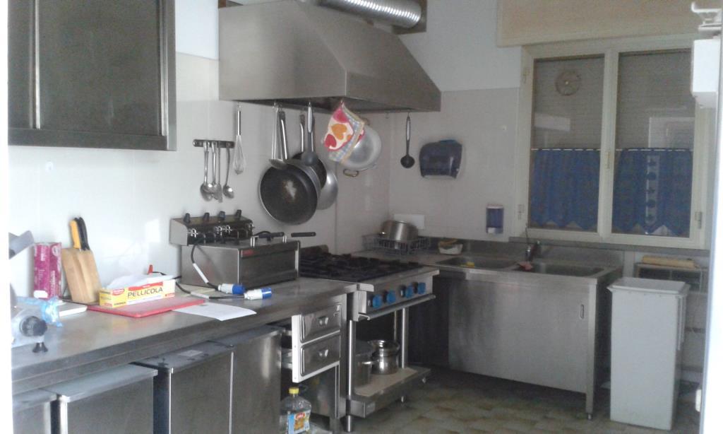 negozio in vendita ad Alfonsine