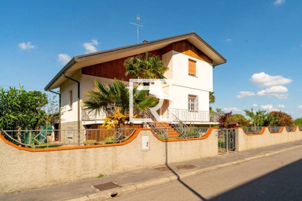 casa indipendente in vendita ad Alfonsine