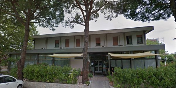 negozio in vendita ad Alfonsine