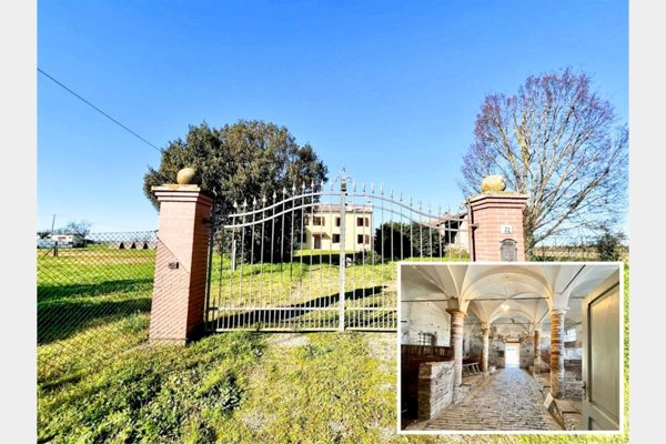 casa indipendente in vendita ad Alfonsine in zona Fiumazzo