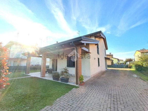 casa indipendente in vendita ad Alfonsine
