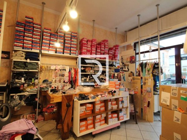 negozio in vendita ad Alfonsine