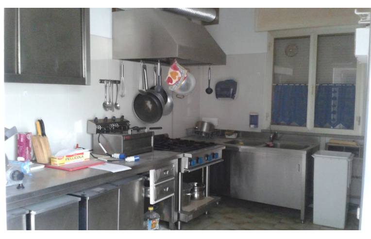 negozio in vendita ad Alfonsine