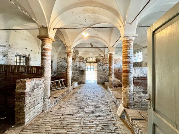 casa indipendente in vendita ad Alfonsine in zona Fiumazzo