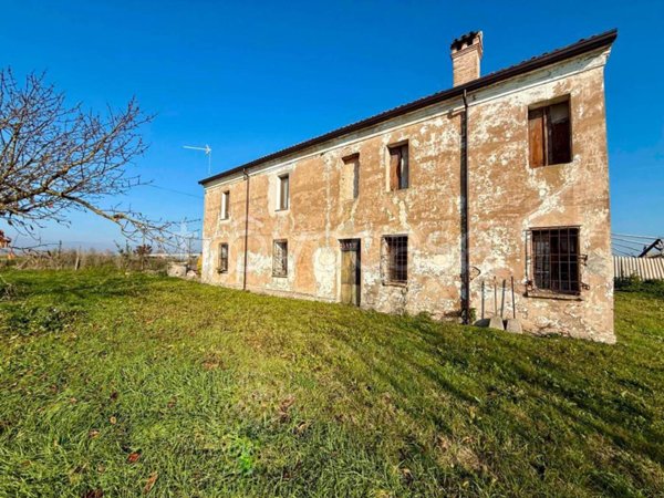 casa indipendente in vendita ad Alfonsine