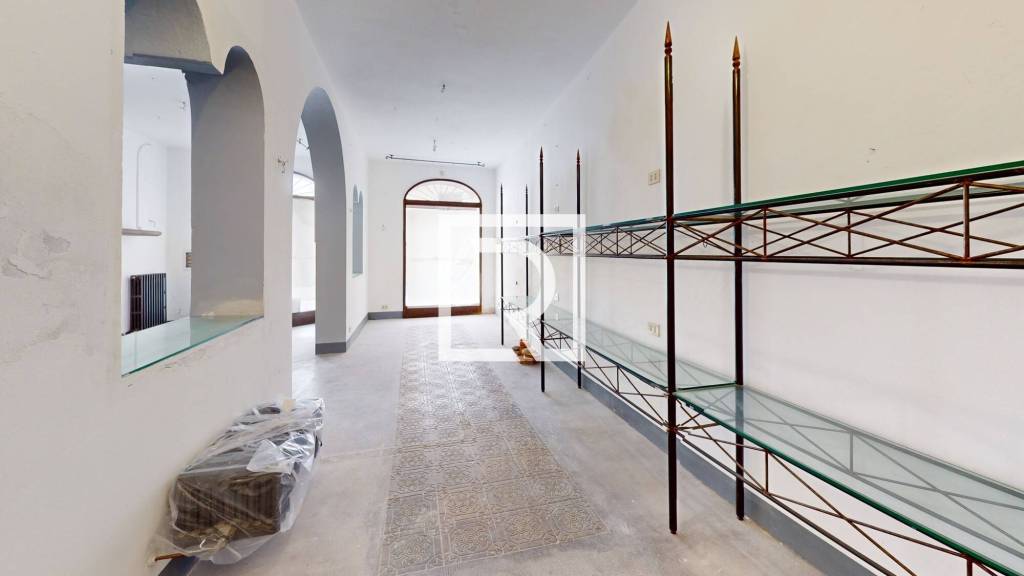 negozio in vendita ad Alfonsine