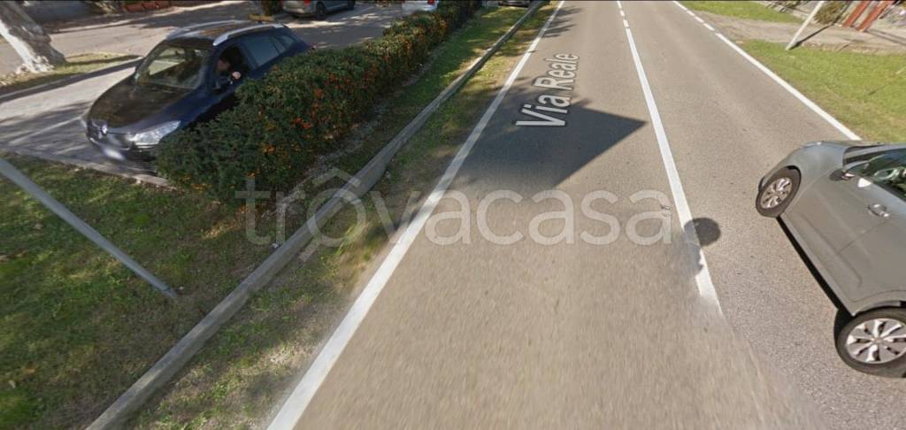 locale commerciale in vendita ad Alfonsine