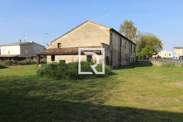 casa indipendente in vendita ad Alfonsine