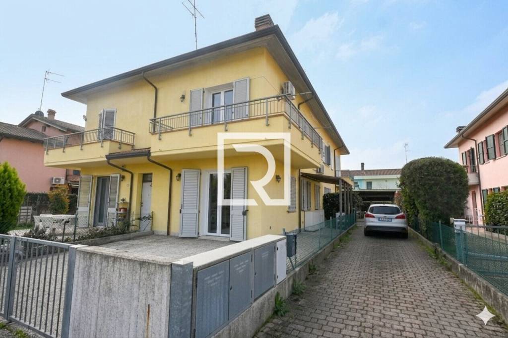 casa indipendente in vendita ad Alfonsine