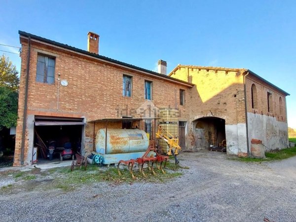 casale in vendita ad Alfonsine