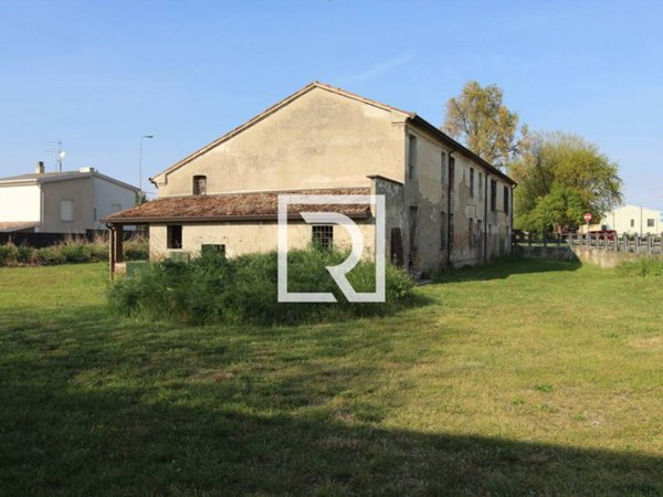 casa indipendente in vendita ad Alfonsine