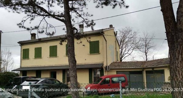 appartamento in vendita ad Alfonsine in zona Taglio Corelli