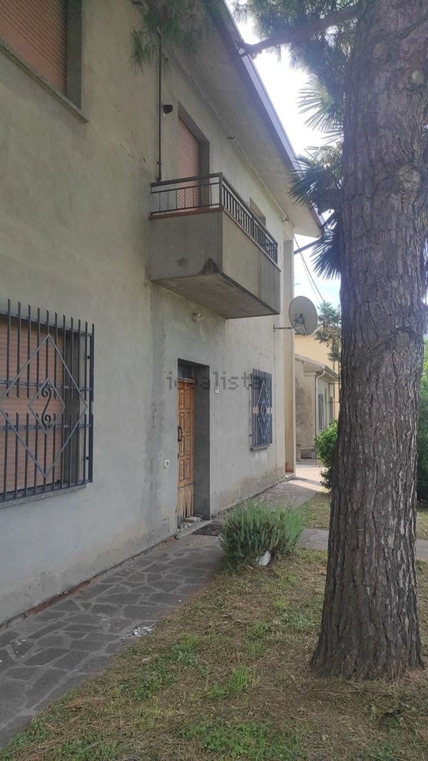 casa indipendente in vendita ad Alfonsine in zona Fiumazzo