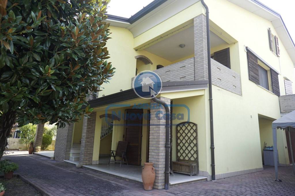 casa indipendente in vendita ad Alfonsine