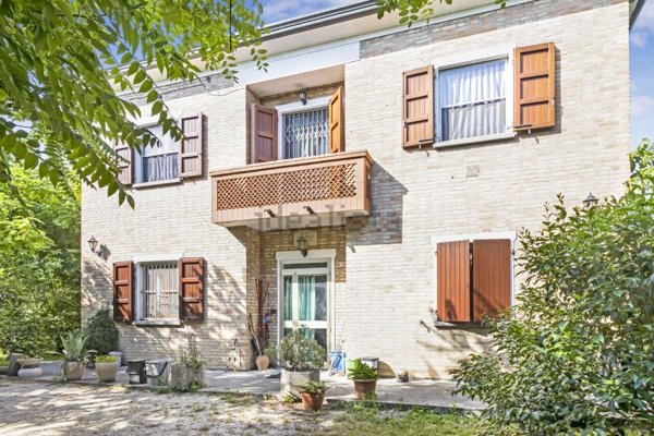 casa semindipendente in vendita ad Alfonsine