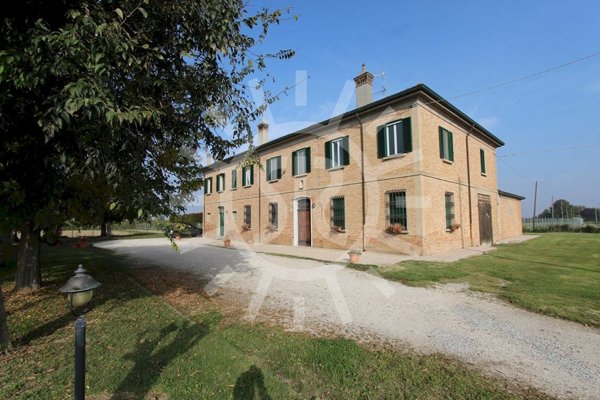 casa indipendente in vendita a Bagnacavallo