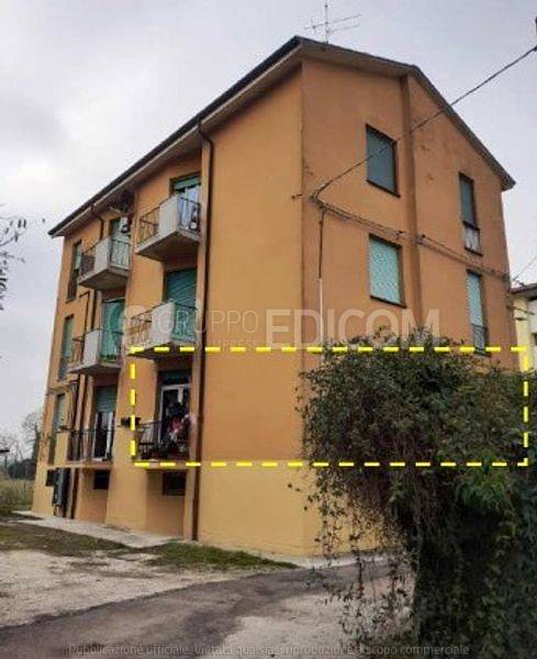 appartamento in vendita a Bagnacavallo in zona Traversara