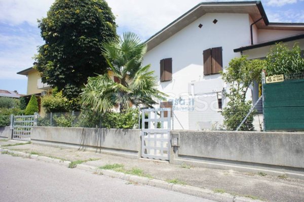 casa indipendente in vendita a Bagnacavallo in zona Glorie