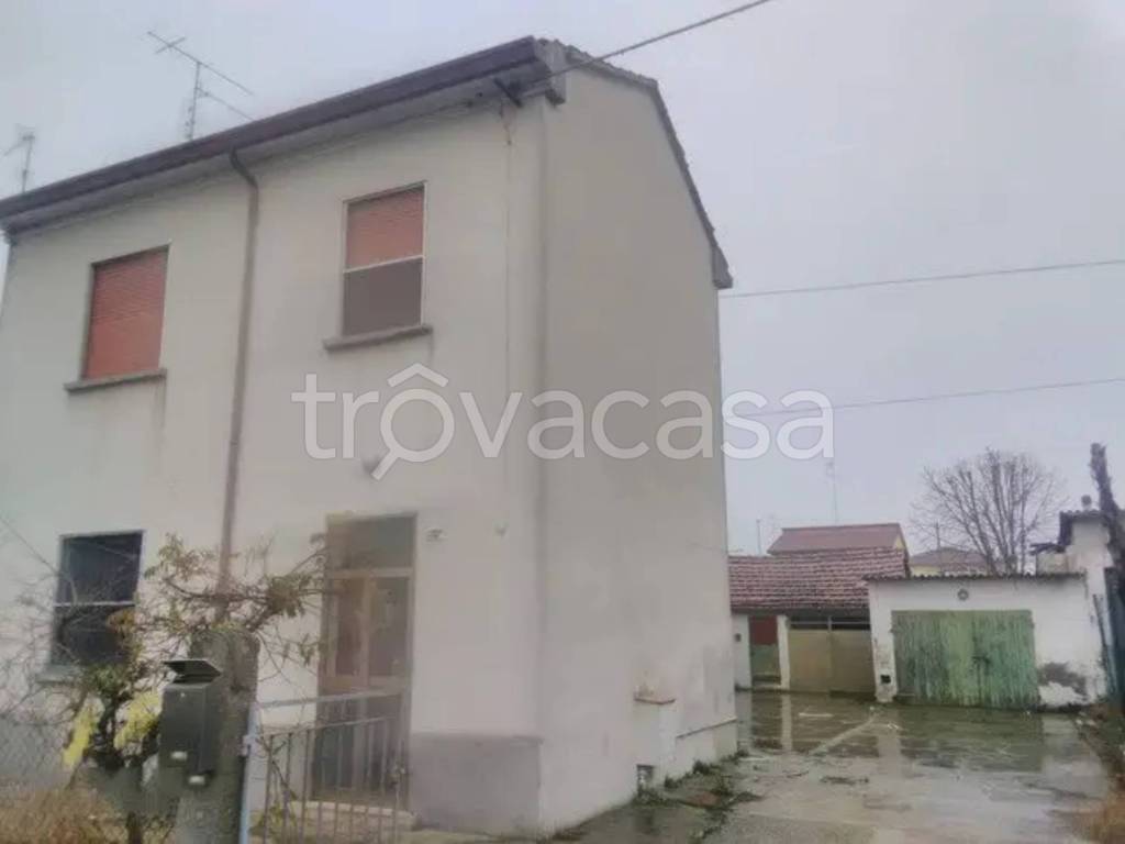 casa indipendente in vendita a Bagnacavallo