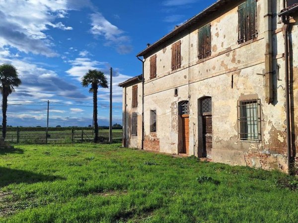 casa indipendente in vendita a Bagnacavallo