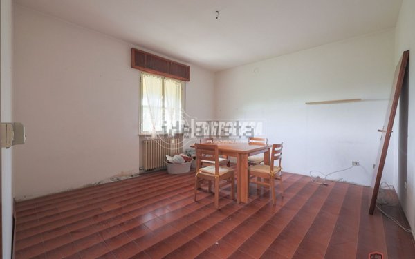 casa indipendente in vendita a Bagnacavallo in zona Villanova