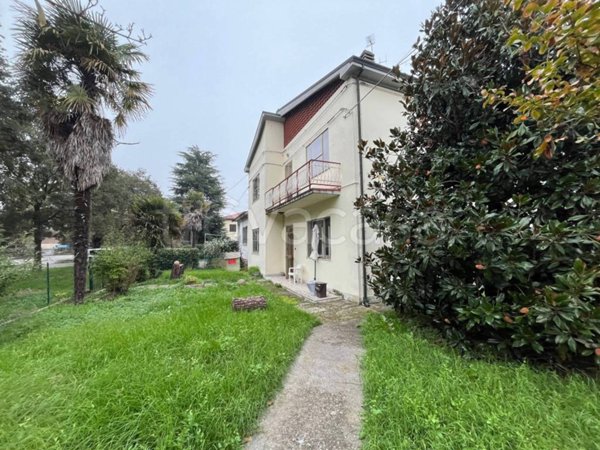 casa indipendente in vendita a Bagnacavallo