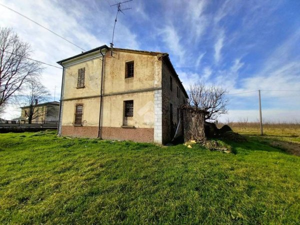 casa indipendente in vendita a Bagnacavallo