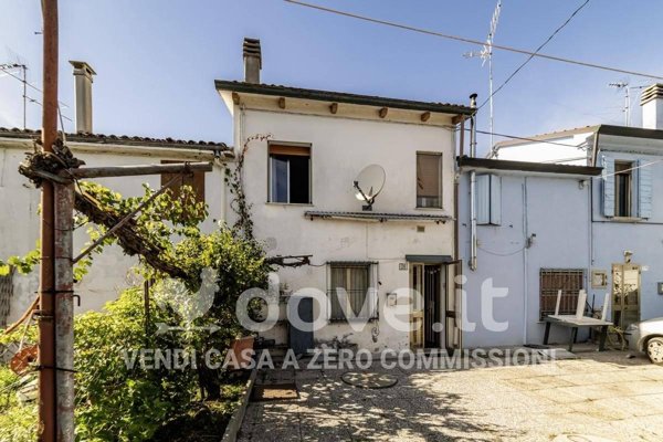 casa indipendente in vendita a Bagnacavallo in zona Glorie