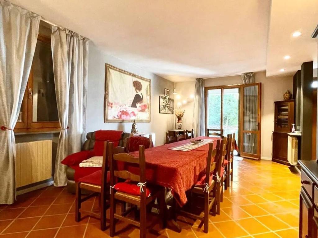 casa indipendente in vendita a Bagnacavallo in zona Glorie