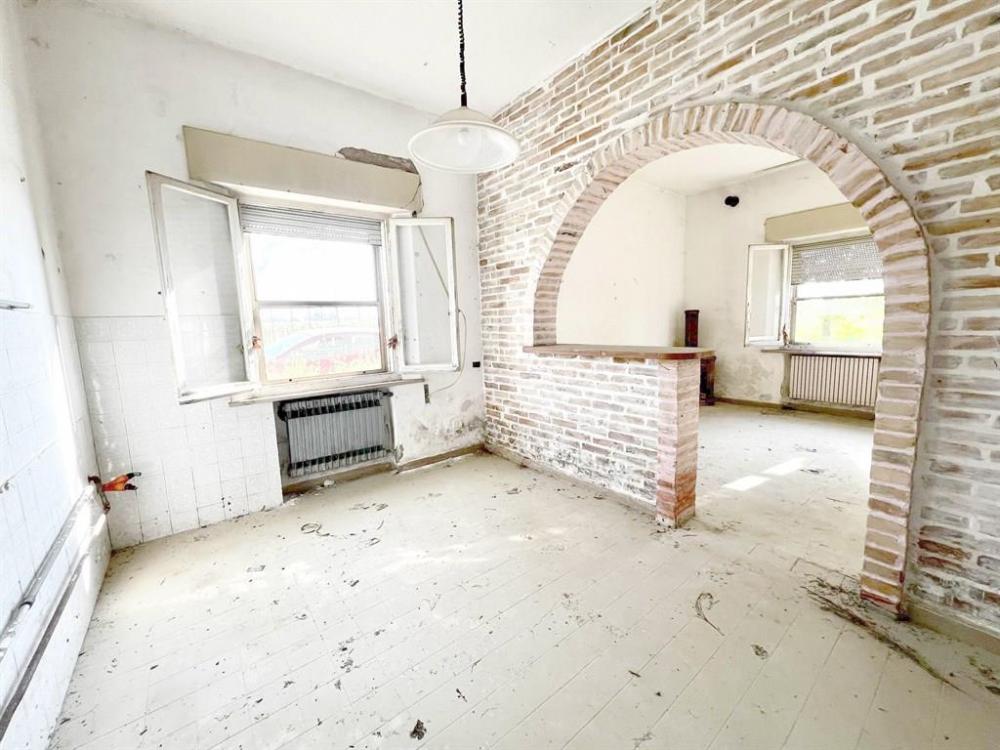 casa indipendente in vendita a Bagnacavallo in zona Villanova