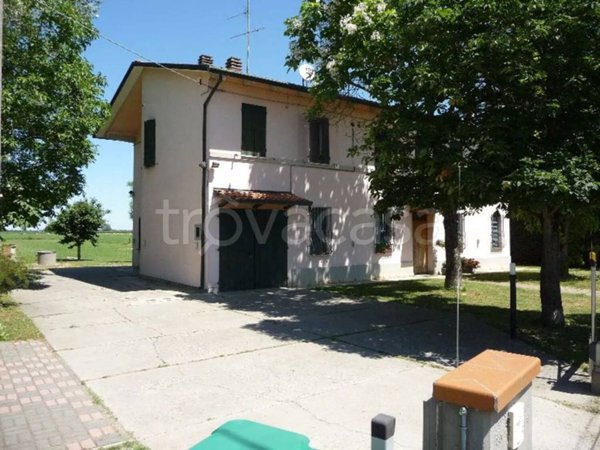 casa indipendente in vendita a Bagnacavallo