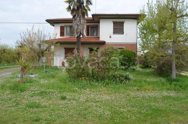 casa indipendente in vendita a Bagnacavallo
