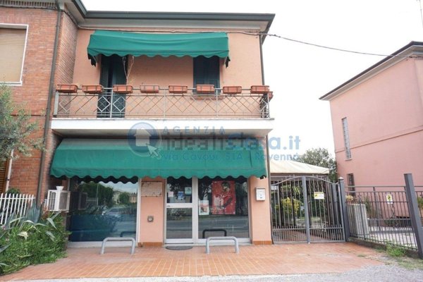 casa semindipendente in vendita a Bagnacavallo in zona Glorie