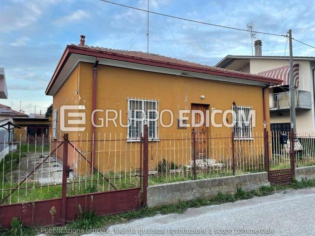 appartamento in vendita a Bagnacavallo in zona Glorie