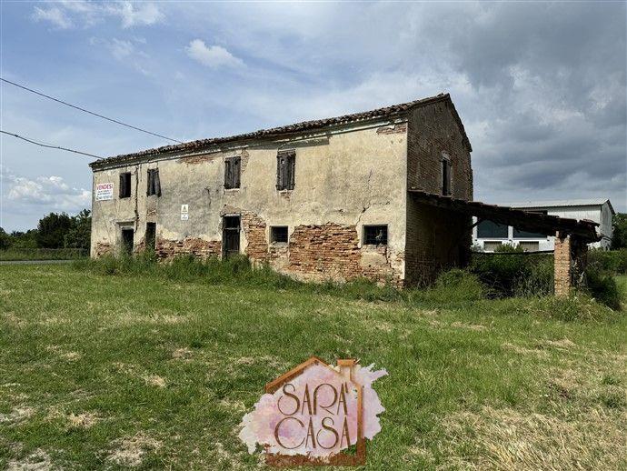 casa indipendente in vendita a Bagnacavallo in zona Villanova