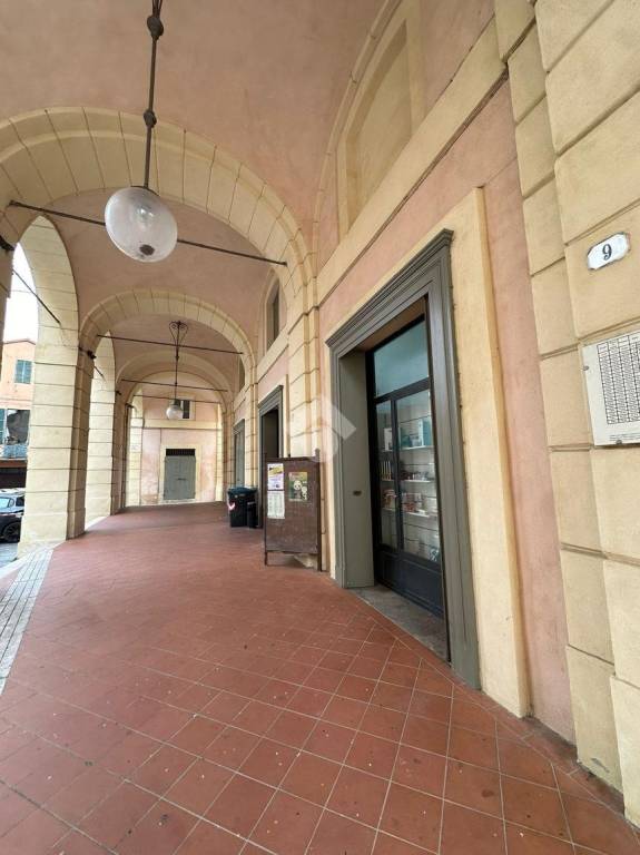 negozio in vendita a Bagnacavallo