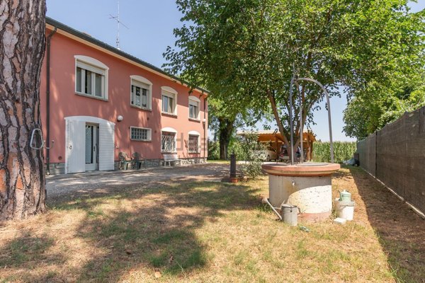 casa indipendente in vendita a Bagnacavallo