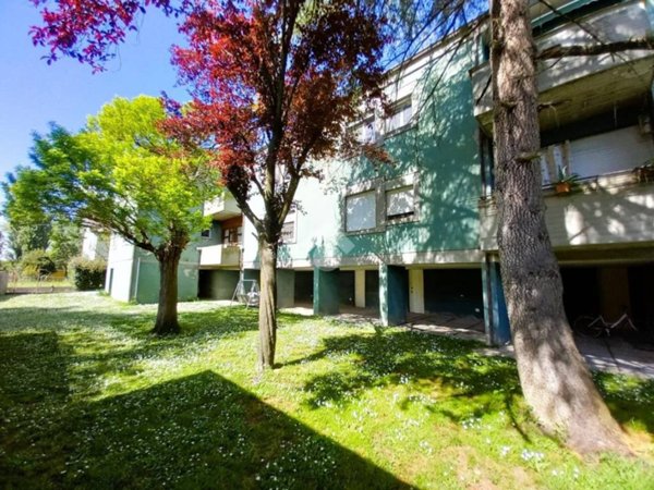 appartamento in vendita a Bagnacavallo in zona Villanova