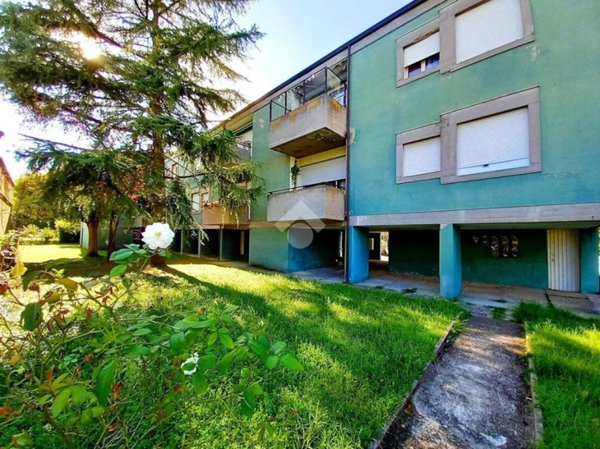 appartamento in vendita a Bagnacavallo in zona Villanova