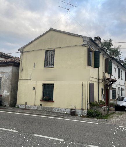 casa indipendente in vendita a Bagnacavallo in zona Glorie