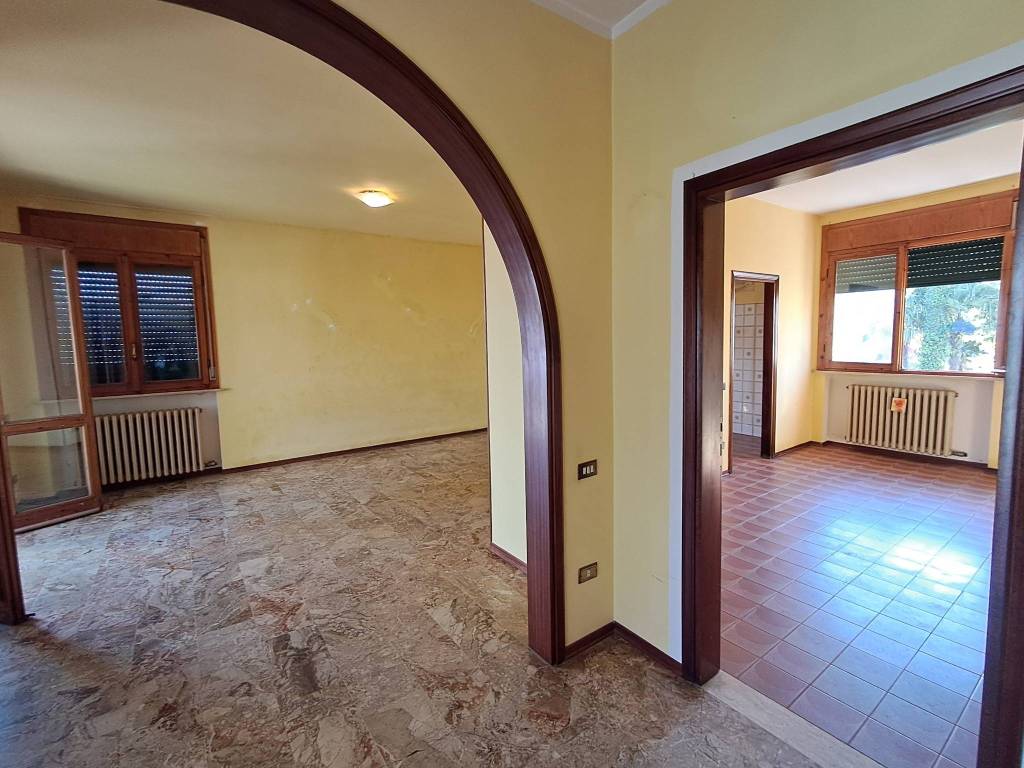 casa indipendente in vendita a Bagnacavallo in zona Glorie
