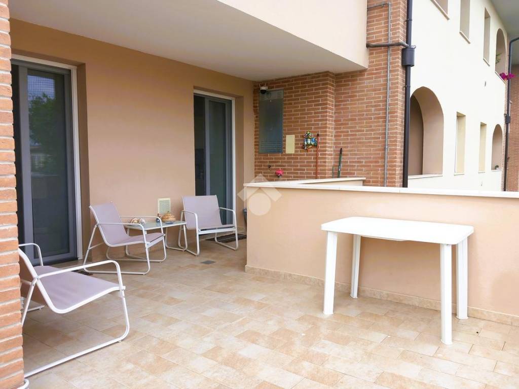 appartamento in vendita a Bagnacavallo in zona Traversara