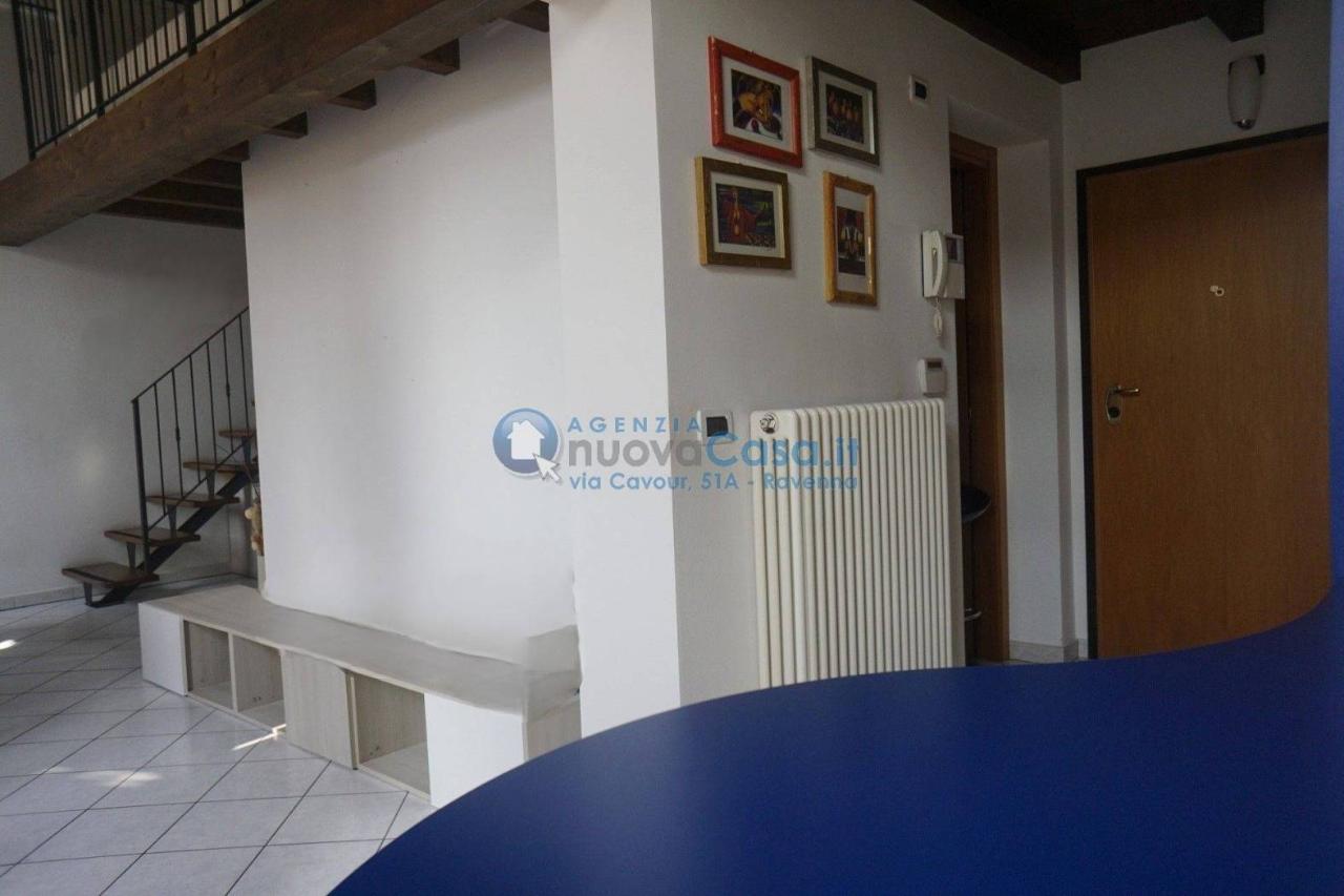 appartamento in vendita a Bagnacavallo in zona Villanova