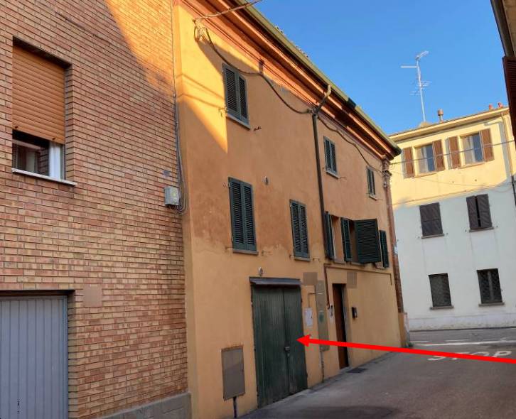 negozio in vendita a Bagnacavallo