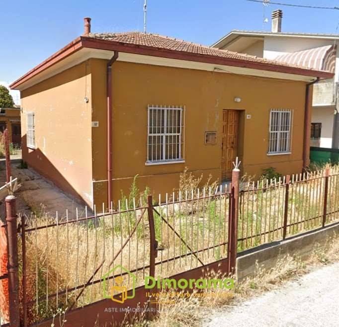 casa indipendente in vendita a Bagnacavallo in zona Glorie