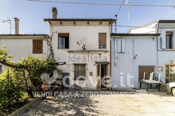 casa indipendente in vendita a Bagnacavallo in zona Glorie