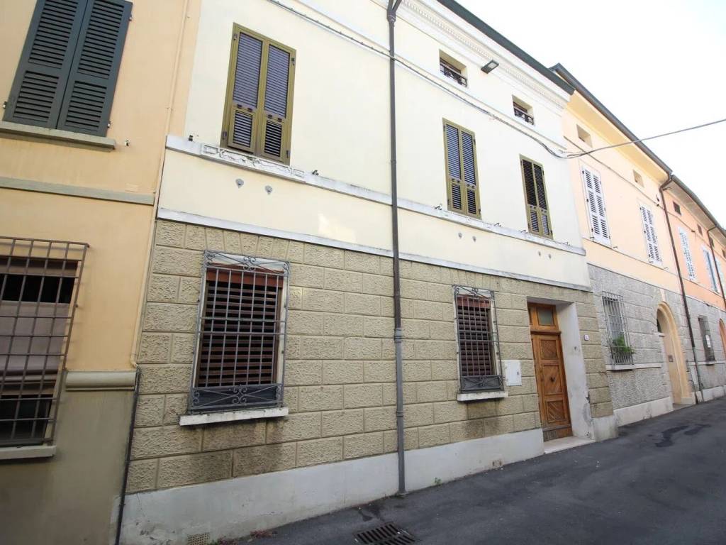 casa indipendente in vendita a Bagnacavallo