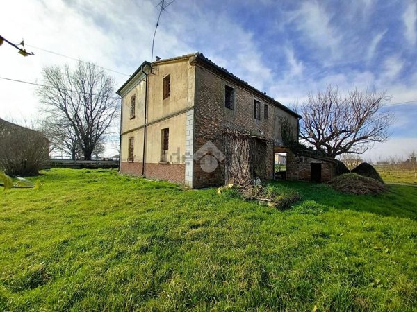 casa indipendente in vendita a Bagnacavallo